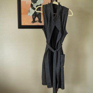 Women's Black Textured Knit Tie-belt Long Vest